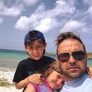 Meet your Posher, Spiro